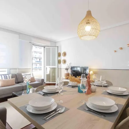 The Collection - Erribera Apartment *