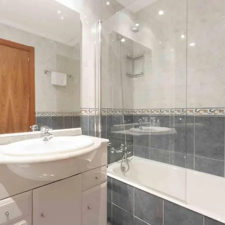 The Collection - Erribera سان سيباستيان